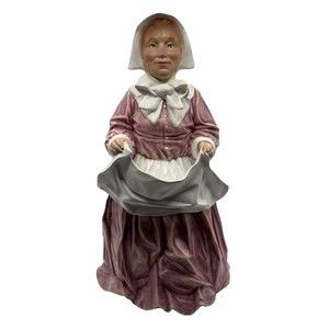 Pilgrim 10” Lady Thanksgiving Harvest Figurine